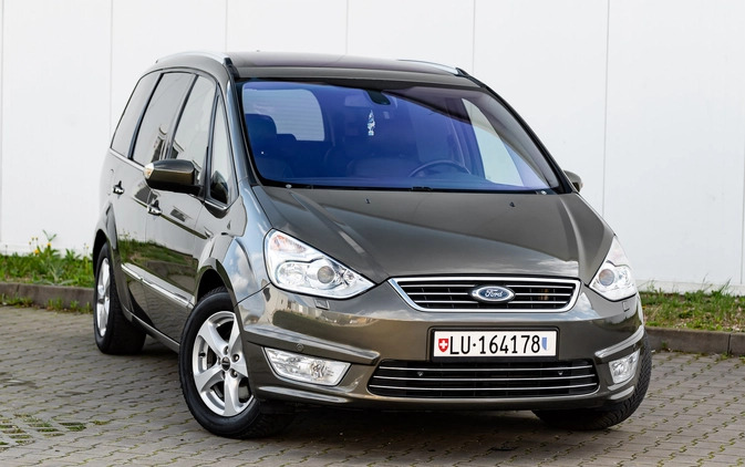 Ford Galaxy cena 46800 przebieg: 224000, rok produkcji 2012 z Warszawa małe 742